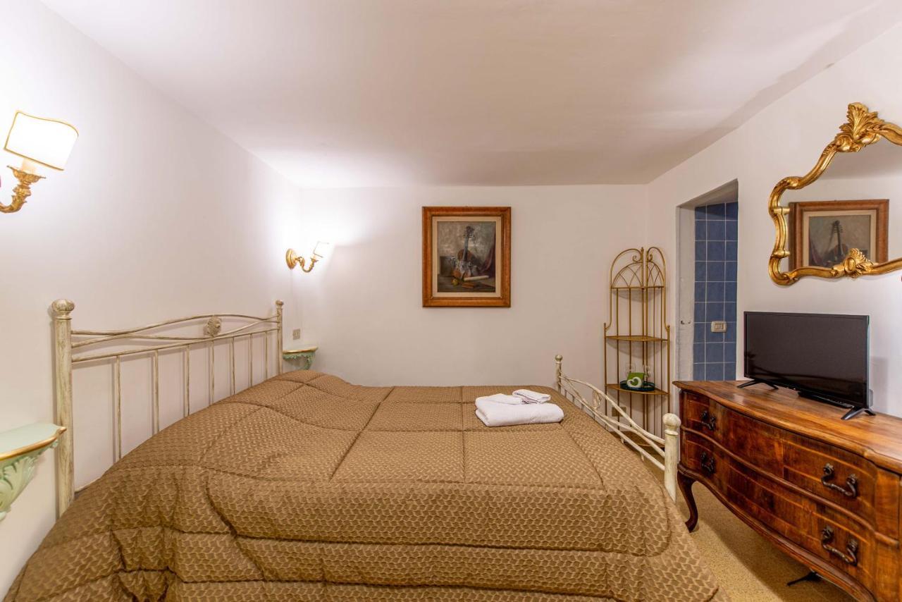 Habitación en casa particular Casa Savonarola Charme Florencia